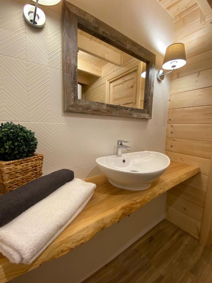Holiday home Lesna Osada -dominikowo -sauna , Balia